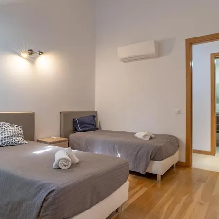 Living Penthouse Apart. Funchal (Madeira)
